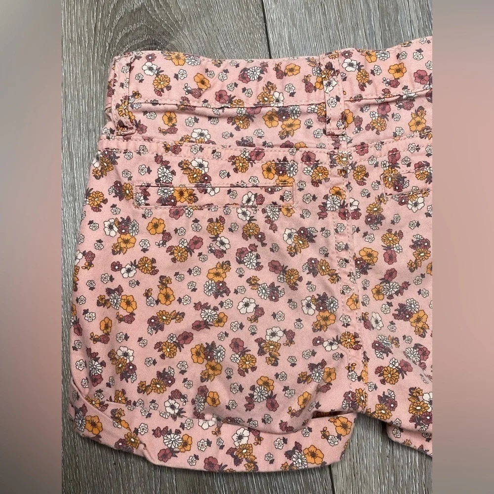 The Children’s Place Girl Floral Shorts Size 5